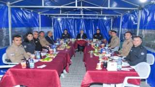 Vali Elban polislerle iftarda buluştu