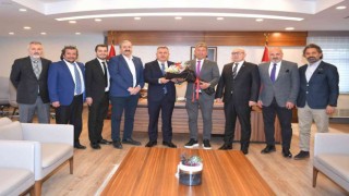 Vali Elban: Spor için üzerime düşen görevi yapmaya hazırım