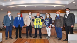 Vali Elbana 01 numaralı Fenerbahçe forması