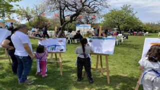 Validebağ Korusunda 10 bin çocuğun katılımıyla coşkulu 23 Nisan kutlaması