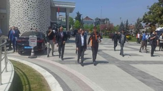 Valilikte siren sesleri yükseldi