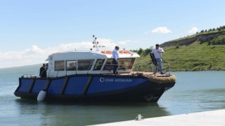 Valilikten Çıldır Gölünde bulunan tekne ile ilgili açıklama