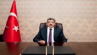 Van Valisi Bilmez, 23 Nisan Ulusal Egemenlik ve Çocuk Bayramı nedeniyle mesaj yayımladı