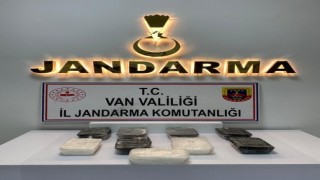 Vanda 10 kilo 500 gram metamfetamin ele geçirildi