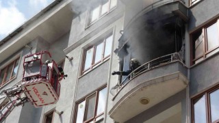 Vanda bir evde çıkan yangın korkuttu