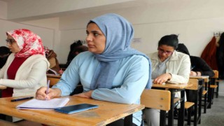 Yabancılık çekmemek için Türkçe öğreniyorlar
