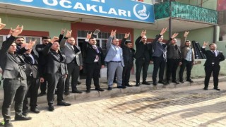 Yahyalı Ülkü Ocaklarında bayrak değişimi