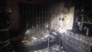Yangın müstakil evi kullanılmaz hale getirdi