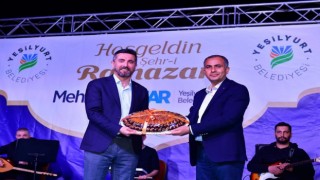 Yeşilyurtta Ramazan ayı geceleri dolu dolu geçiyor