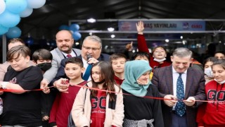 Yunusemre Kitap Günleri başladı