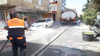 Zeytinburnunda bayramda temiz sokaklar, gül kokulu camiler