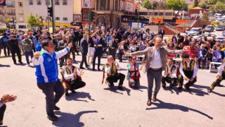 16. Doğu-Batı Dostluk ve Barış Rallisi Tosya etabı start aldı