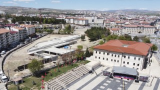 4 Eylül Meydanı 4 Eylülde hizmete açılacak