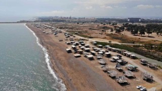 5 yıldızlı otellere komşu denize sıfır çardaklarda yıkım sessizliği
