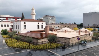 64 eser ayağa kaldırıldı