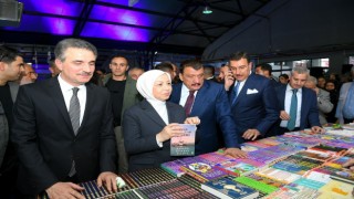 9.Malatya Anadolu Kitap ve Kültür Fuarı kitapseverlerle buluştu