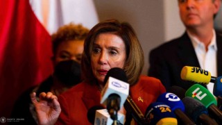 ABD Temsilciler Meclisi Başkanı Pelosi: “Polonya ile birlikte Ukrayna’ya yardıma devam ediyoruz”