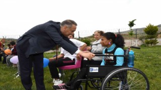 Adıyaman Valisi Mahmut Çuhadarın Engelliler Haftası mesajı