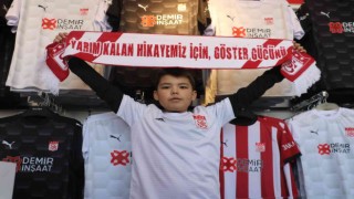 Afganistanlı Yiğido Sivasta yarı final maçı izleyecek