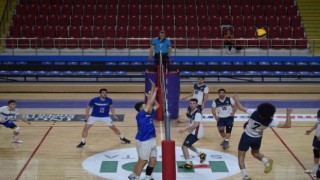 Afyonkarahisarda Voleybol Genç Erkekler Play Off müsabakaları sona erdi