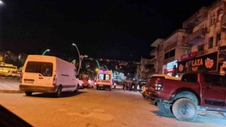 Alaplıda bıçaklı yaralama: 3 yaralı