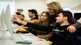 Anadolu Üniversitesi geleceğin medya uzmanlarını yetiştiriyor