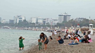 Antalyada bayram tatili bereketi: Doluluk oranı yüzde 80e ulaştı