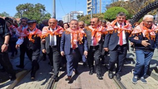 Antalyada Uluslararası Antalya Yörük Türkmen Festivali yörük göçü ile başladı