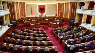 Arnavutlukta 3. tur Cumhurbaşkanlığı seçimi adaysız yapıldı