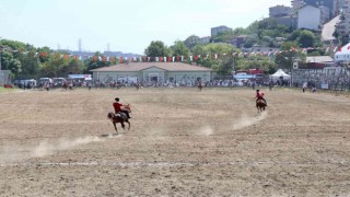 Ata sporu atlı cirit Kağıthanede yaşatılıyor