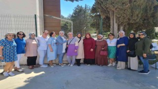 Bahar şenliklerinde öğrenciler çömlek yaptı