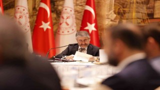 Bakan Nebati konut sektörü temsilcileri ile bir araya geldi