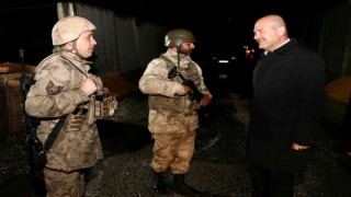 Bakan Soylu Yüksekovada güvenlik güçlerini ziyaret etti
