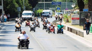 Balçovada akülü araç farkındalık yarışı