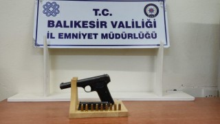 Balıkesirde polis 129 aranan şahsı yakaladı