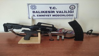 Balıkesirde polisten asayiş ve kaçak akaryakıt operasyonu
