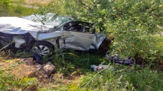 Balıkesirde trafik kazası; 1 ölü 2 yaralı