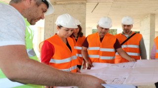 Başkan Köse, Köse Gündüz Çocuk Bakımevi inşaat çalışmalarını inceledi