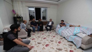 Başkan Tahmazoğlu ev ev geziyor