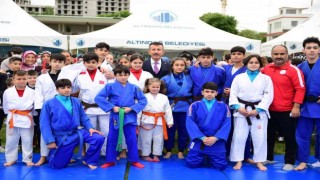 Başkentliler Altınfestte doyasıya eğlendi