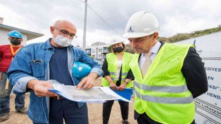 Bayraklıda 31 bin 146 yapının artık kimlik belgesi var
