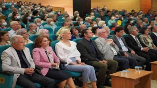 Belediye Başkan V. Subaşı Eskişehirde söyleşi ve imza gününe katıldı