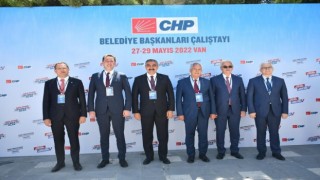 Belediye Başkanı Deveciler, Van Çalıştayına katıldı