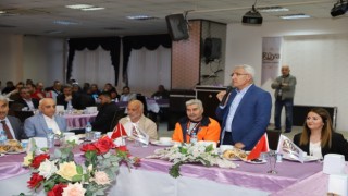 Belediye personeli iftarda buluştu