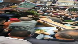 Belediyenin fide dağıtımında tepki çeken görüntüler