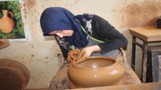 Bileziklerini satıp atölye açtı, kendi işinin patronu oldu