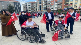Bir günlüğüne asker olacak özel bireylere ‘asker eğlencesi yapıldı
