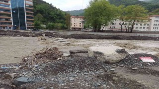 Bozkurtta geçici 3 köprü ulaşıma kapatıldı