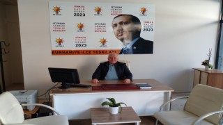 Burhaniyede AK Parti İlçe Başkanlığının kapısı her zaman açık