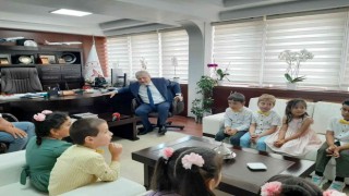 Bursada ilkokul öğrencilerinin maskeleri çiçek açtı